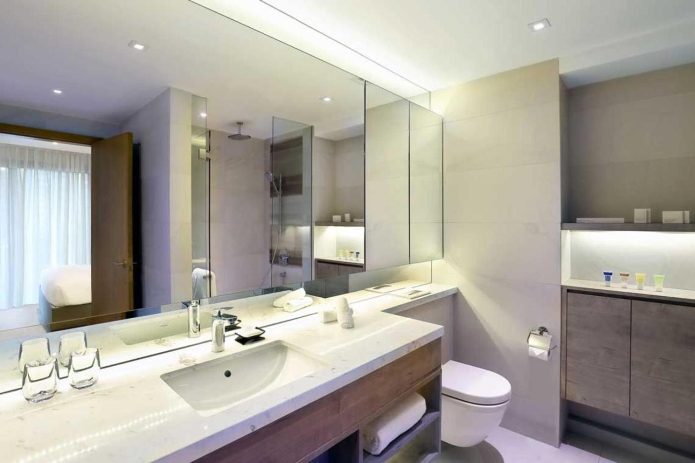 One Bedroom Premier